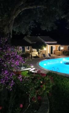 Aphrodite Studios & Pool