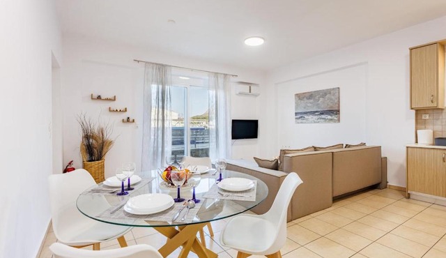 Arivaro Apartment