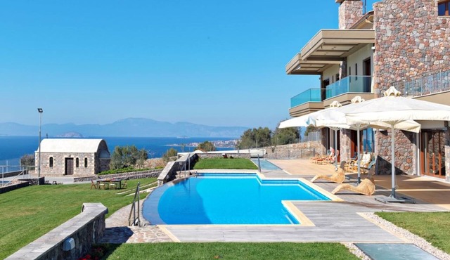 Armonia Luxury Villa