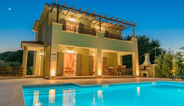 Armonia Villas Kefalonia, “Beautiful location, deluxe services"