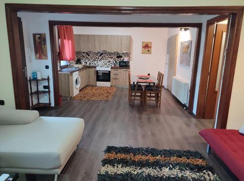 Asterios House
