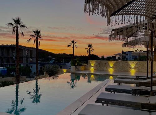 Asters Hotel