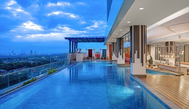 Aston Gresik Hotel & Conference Center