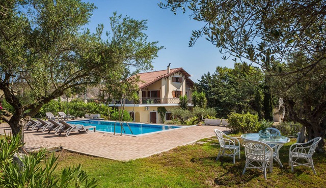 Authentic summer villa located 600 meters above Xi Beach, Kefalonia