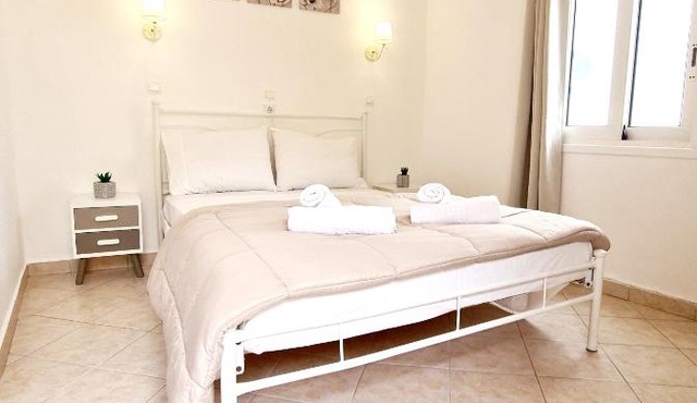 Avra Rooms