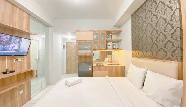 Basic Studio At Candiland Apartment