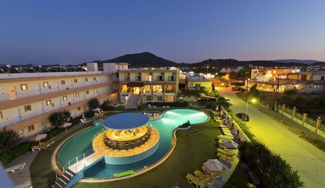 Bayside Hotel Katsaras