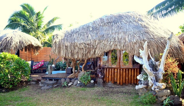 beach front bungalow in paea tahiti