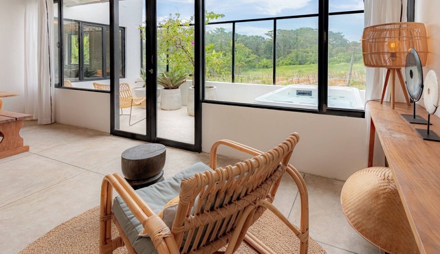 Beautiful 3BR Stylish House w/Jacuzzi Next Umalas