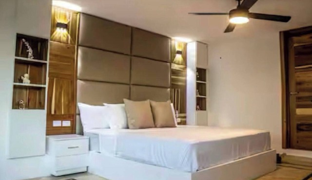 Beautiful and cozy with sea views
