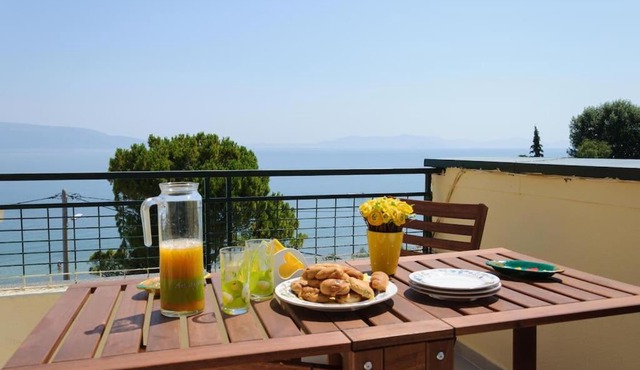 Beautiful seaside studio with amazing view