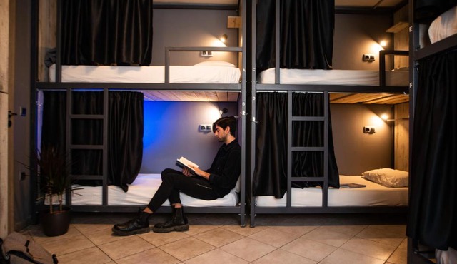 Bedway Athens Hostel