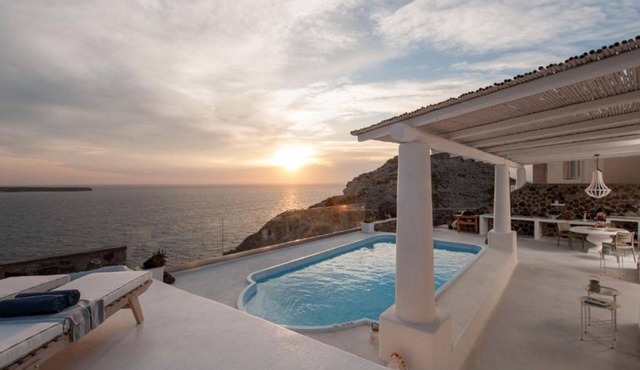 BH193 - C - Villa Santorini