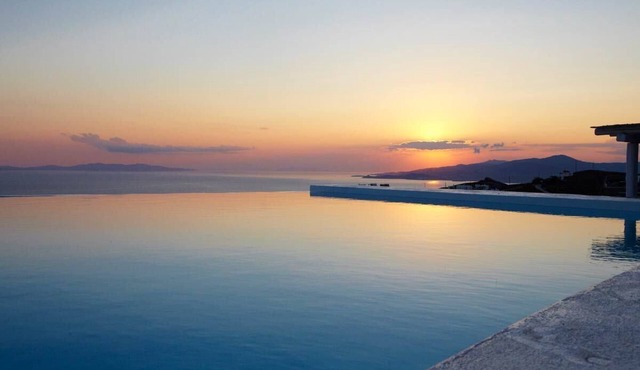 BH819 - R - Villa Mykonos