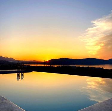 Blue Harmony villa Heated Pool Panorama