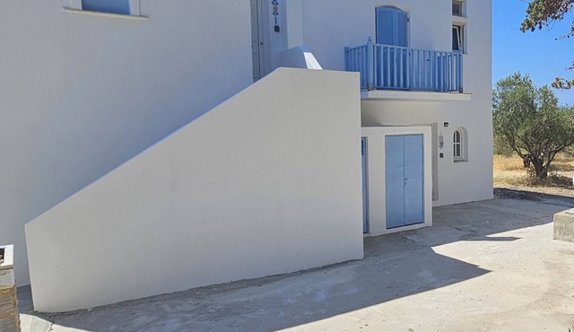 Blue & White View-White Villa