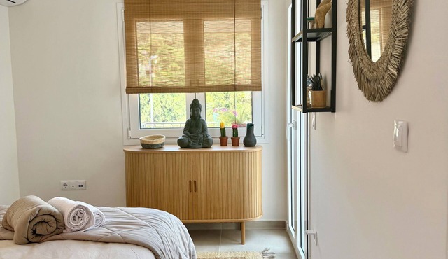 Boho Charm Athens - Feel good apartment near the Acropolis and Parthenon