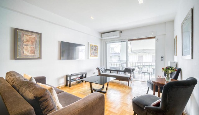 Bright Spacious Luxury Apartment in Prime Central Athens
