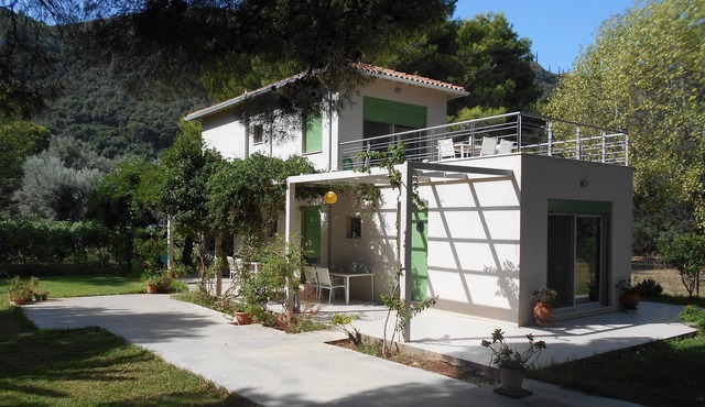 Brunello Seaside Apartment 3