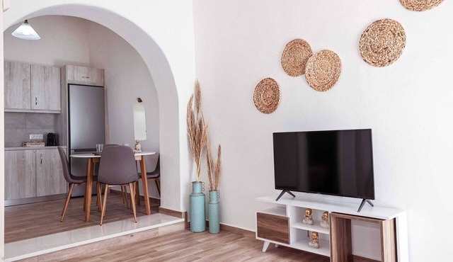 By Whitelist Mykonos