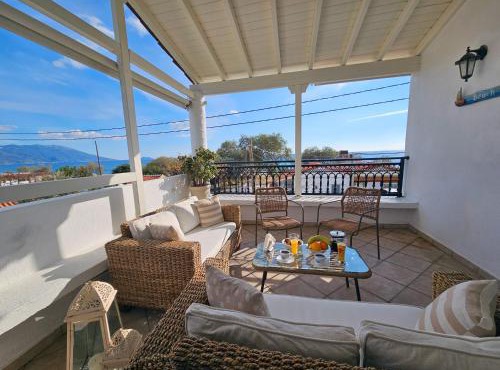 Captain's Loft Villa