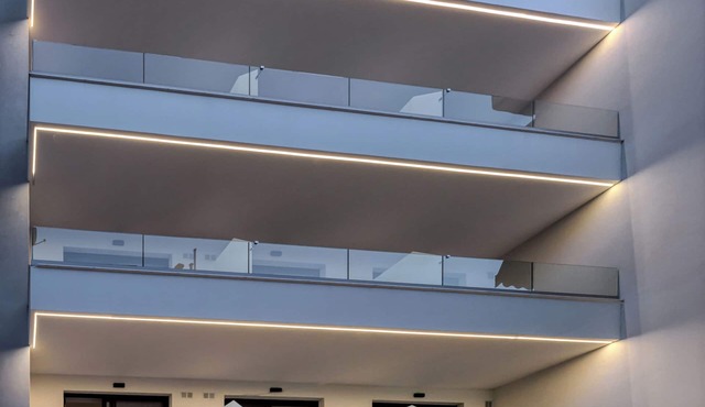 Cens Silver Suites