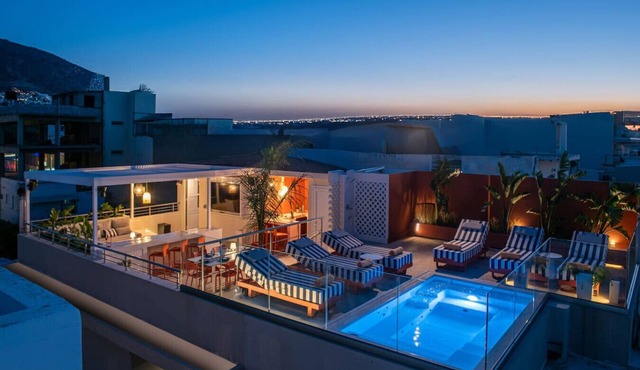 Central Spot! 3BR + Rooftop Pool & Chill Vibes