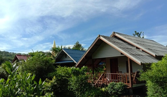 Cha Bungalow