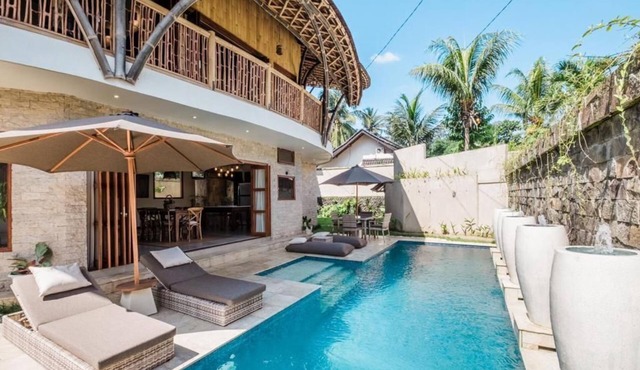 Charming 2 Bedroom Bamboo Villa, Ubud