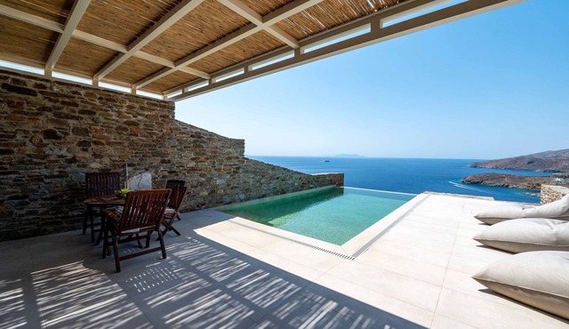 Charming 2-bedroom villa in enchanting Tinos with AC, WiFi