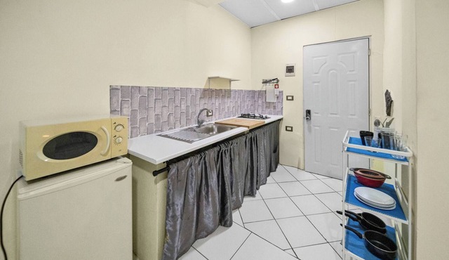 Cheap Hotel Room in Sosua Center!