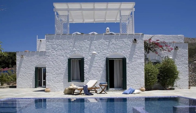 Chef included by Fantasia Villas: Yria Ktima Luxury Villa