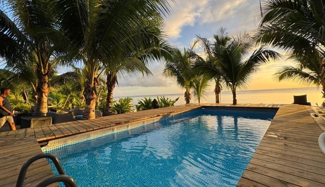 Chic Beachside Retreat
