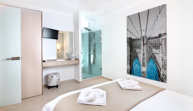 Christina Beach Hotel