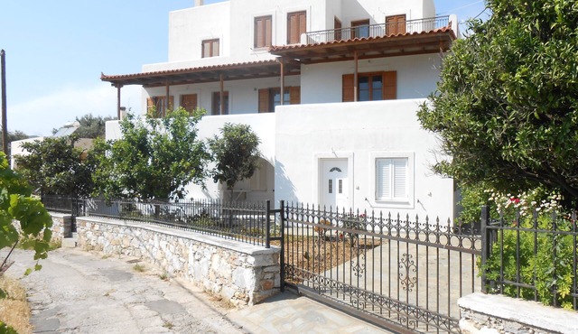 Chrysolithos Kerami Clio Apartment
