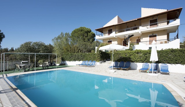 Cochelli Apartments in Corfu