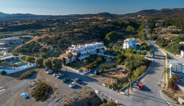 Corafili Holiday Suites