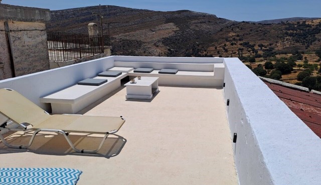 Cosy Rooms in a Traditional House in the 'Marble Village' on the Island of Naxos