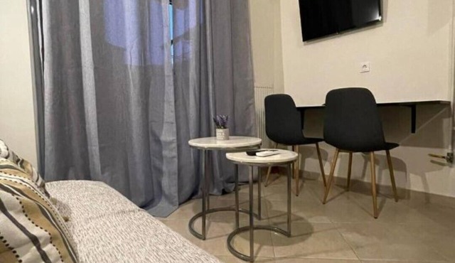 Cozy Apartment In The Heart Of Athens
