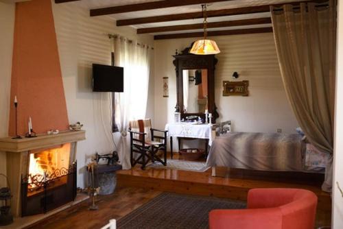 Cozy Rustic Studio In Neohori