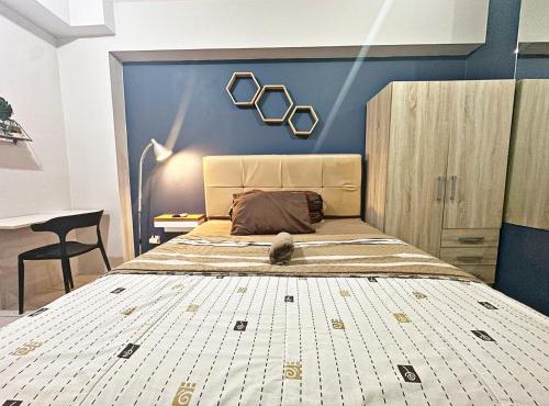 Cozy Studio Work From Home at Apt Greenbay Pluit Baywalk Tower C