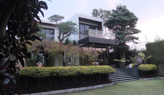 D'green Villa