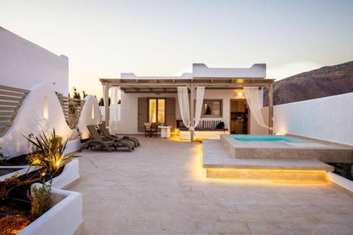 Dafnes Villa with Private Plunge Pool