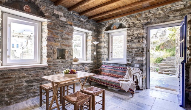 Delphis : the artist's house