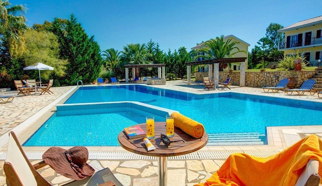Deluxe Kefalonia Apartment | Liakas Village Apartments | Swimming Pool