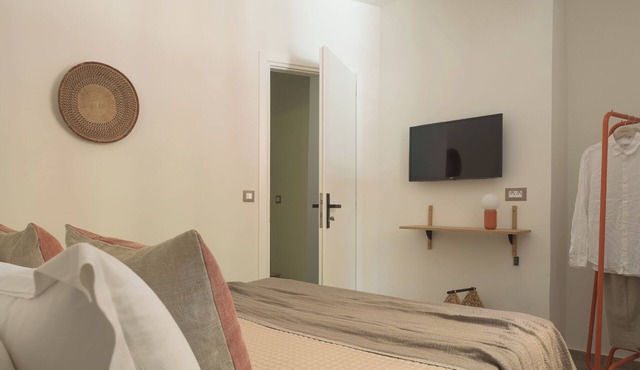 Deluxe Suite - Spartacus Garden Boutique Suites, Spartacus Garden