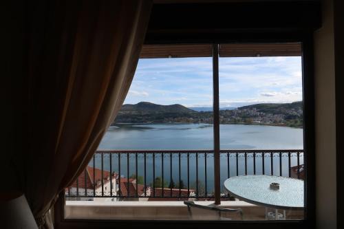 Deluxe View Kastoria