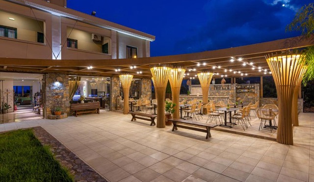 Dias Hotel & Apts