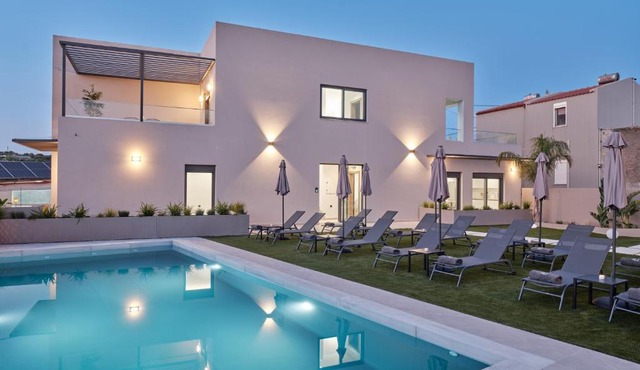 Divine Living Chania