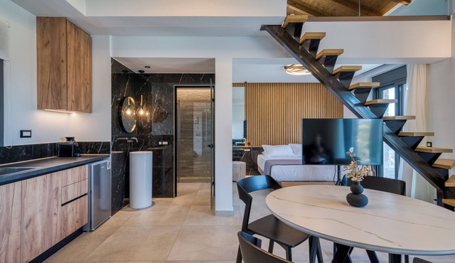 Doceo Refined Living Suite 5